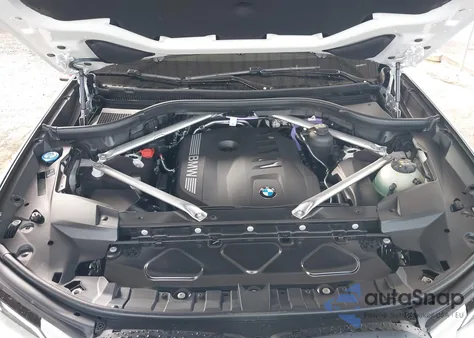 2025 BMW X7 xDrive40I from USA, damaged, VIN 5UX23EM03S9Z89867